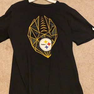 Black Steelers t shirt